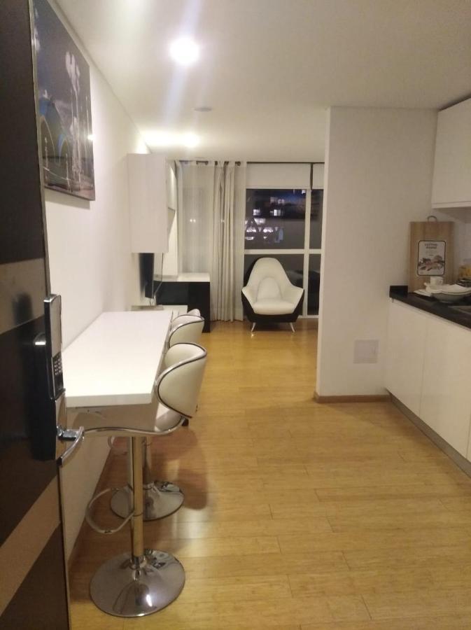 Apartasuite Edificio Monir Bogotá Exteriör bild