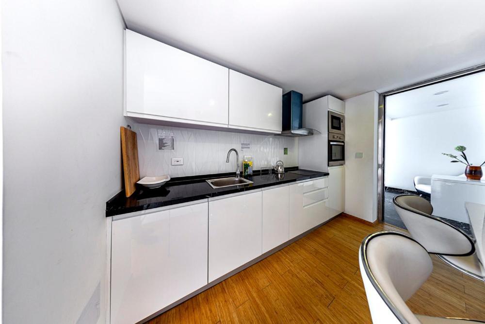 Apartasuite Edificio Monir Bogotá Exteriör bild